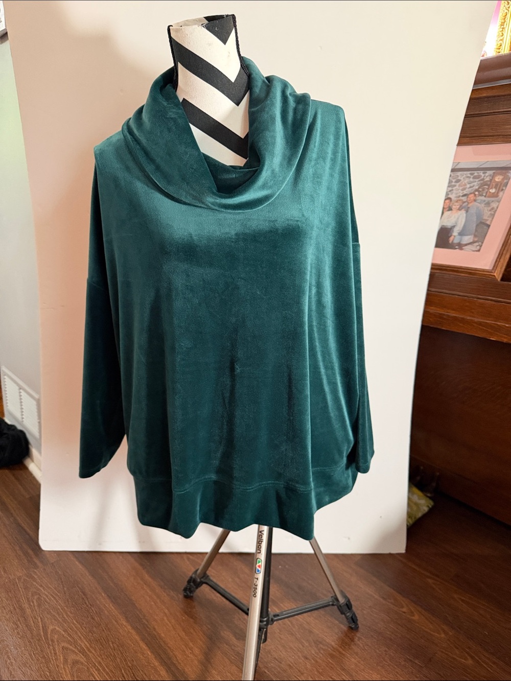 Cable & Gauge Plush Velvet Cowl Neck Sweater - Deep Teal